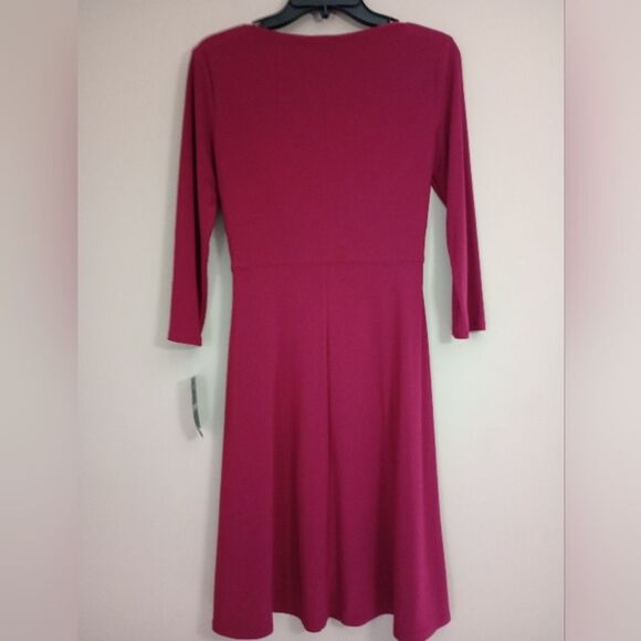 NWT Chaps Burgundy 3/4 Sleeve Dress Size Small - Picture 2 of 8